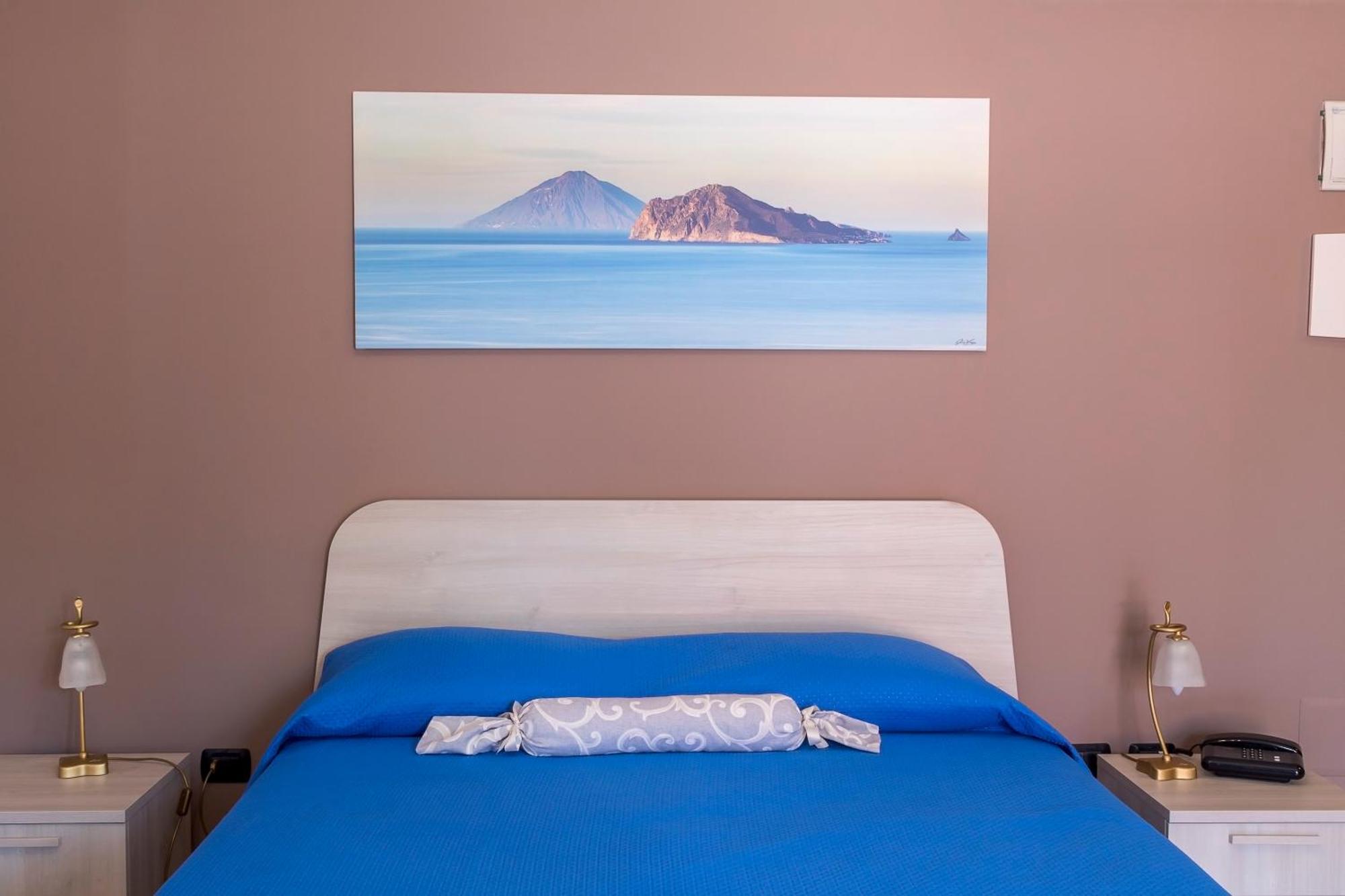 Residence Alberghiero Eolie Lipari  Buitenkant foto