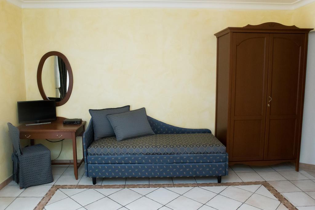 Residence Alberghiero Eolie Lipari  Buitenkant foto